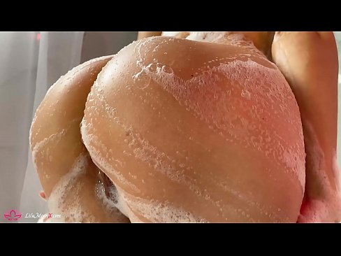 ❤️ Brunette onanerer fitte med vibrator til intens orgasme i dusjen ❤️ Supersex ved no.sexera.ru ️❤